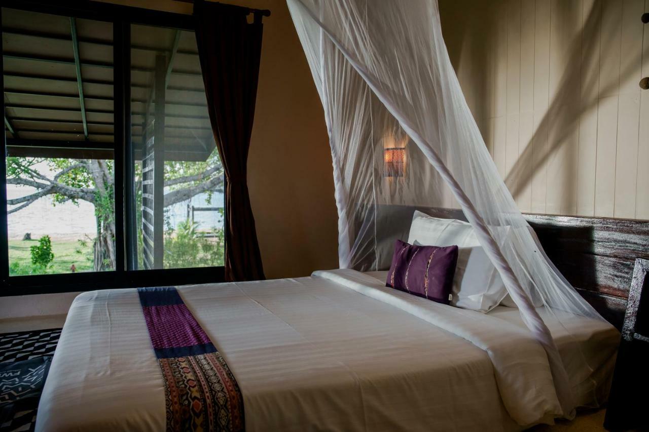 Seavana Koh Mak Beach Resort Bagian luar foto